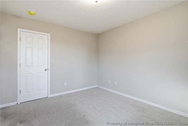 542 Gapway Court, Hope Mills, NC 28348