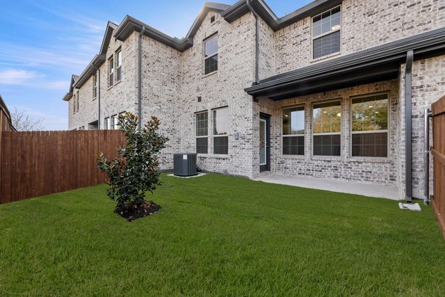 655 Sandiford Court, Mansfield, TX 76063