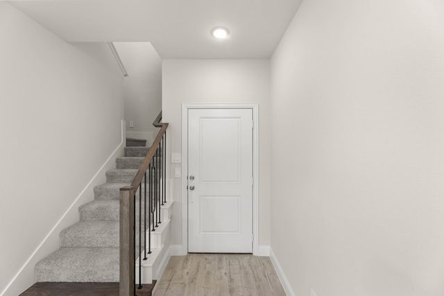 655 Sandiford Court, Mansfield, TX 76063