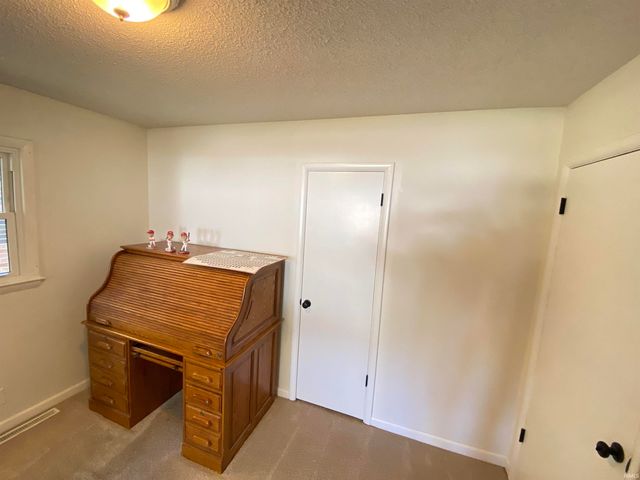 2051 Cass Avenue, Evansville, IN 47714