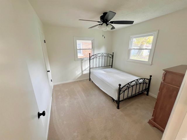 2051 Cass Avenue, Evansville, IN 47714