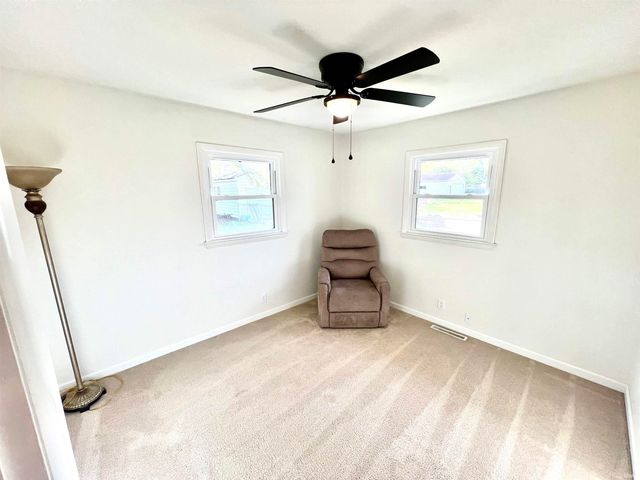 2051 Cass Avenue, Evansville, IN 47714