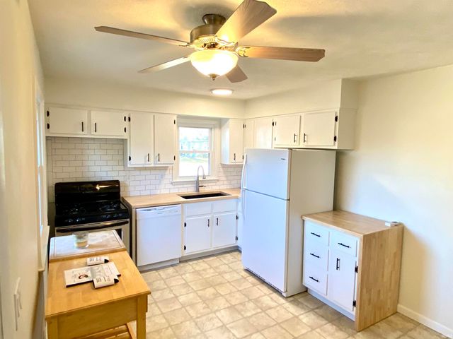 2051 Cass Avenue, Evansville, IN 47714