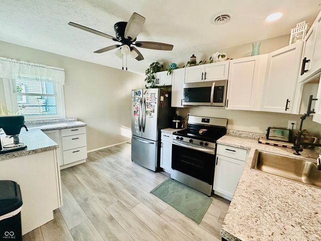 201 Leach Street, Greencastle, IN 46135