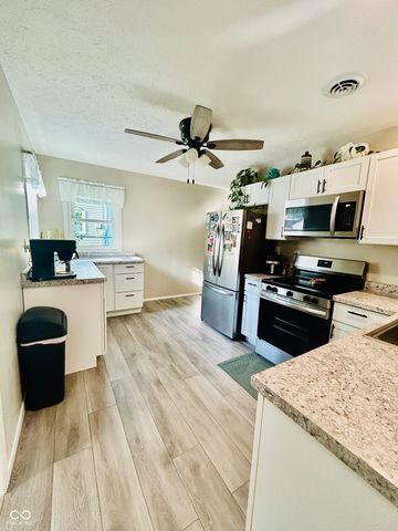 201 Leach Street, Greencastle, IN 46135