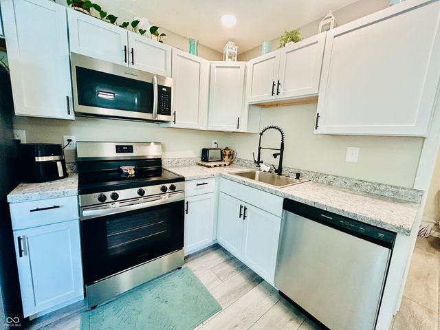 201 Leach Street, Greencastle, IN 46135