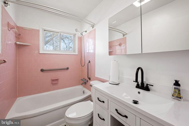 916 PRESTWOOD, Baltimore, MD 21228