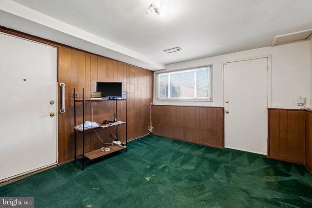 916 PRESTWOOD, Baltimore, MD 21228