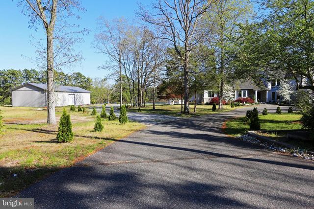 1545 MAURICE RIVER PKWY, Vineland, NJ 08360