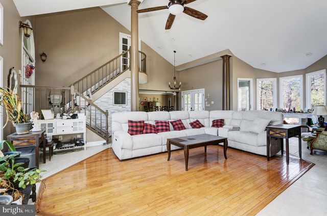 1545 MAURICE RIVER PKWY, Vineland, NJ 08360