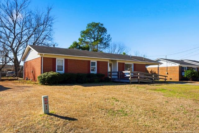 815 Bedrock Drive, Fayetteville, NC 28303