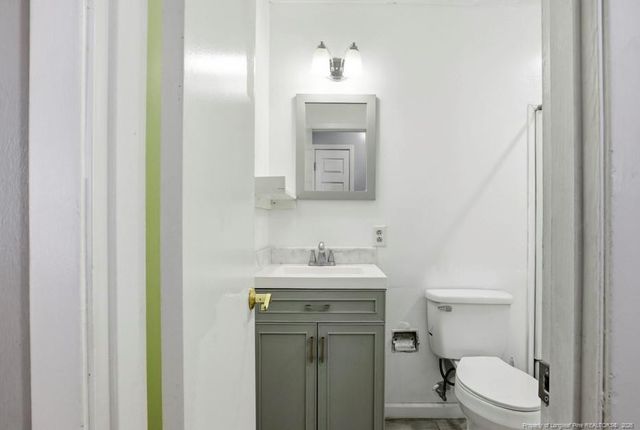 815 Bedrock Drive, Fayetteville, NC 28303