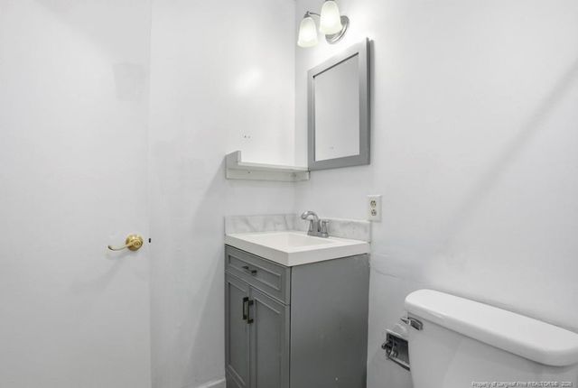 815 Bedrock Drive, Fayetteville, NC 28303