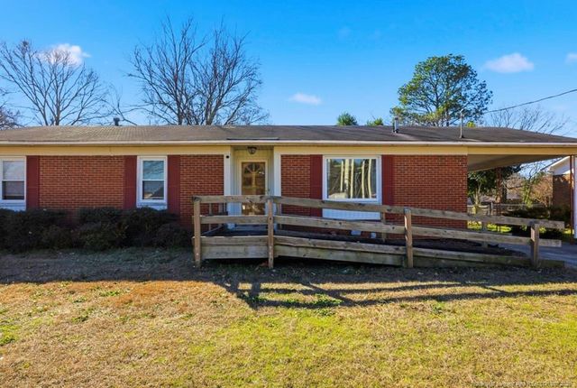 815 Bedrock Drive, Fayetteville, NC 28303