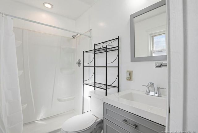 815 Bedrock Drive, Fayetteville, NC 28303