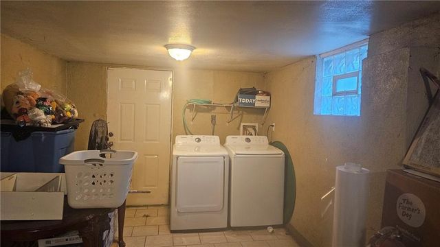 6018 E 12th Terrace, Kansas City, MO 64126