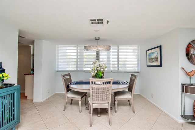 8200 Lakeshore Drive 202, Hypoluxo, FL 33462