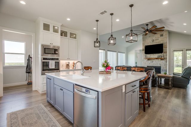 10535 County Road 146, Lipan, TX 76462