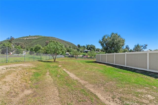 37790 Los Alamos Road, Murrieta, CA 92563