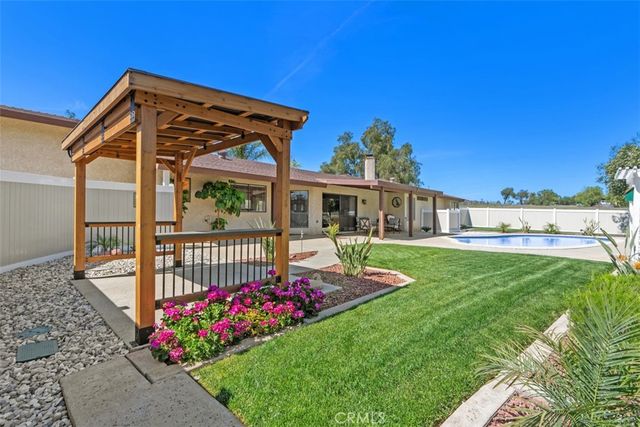 37790 Los Alamos Road, Murrieta, CA 92563