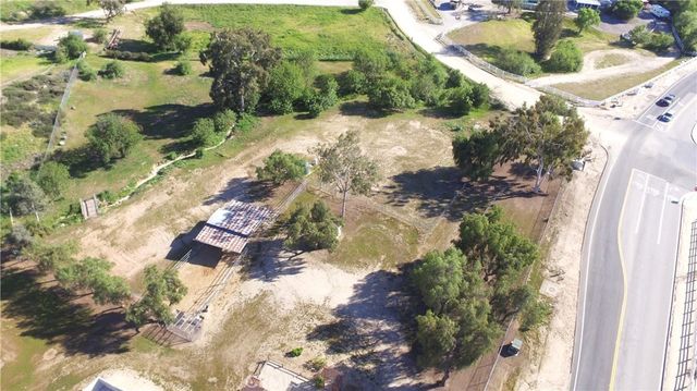 37790 Los Alamos Road, Murrieta, CA 92563