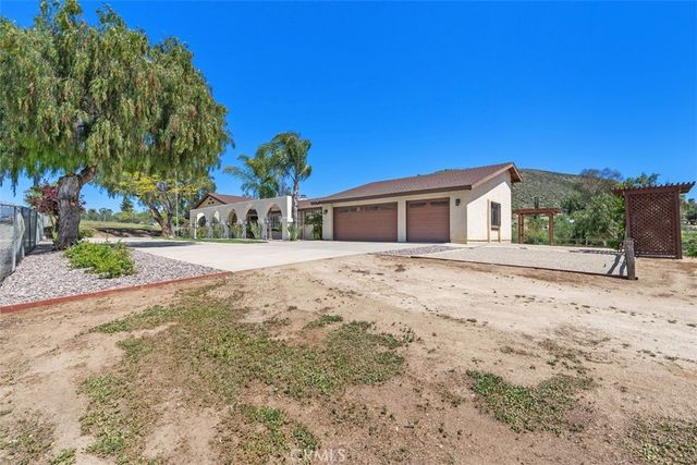 37790 Los Alamos Road, Murrieta, CA 92563