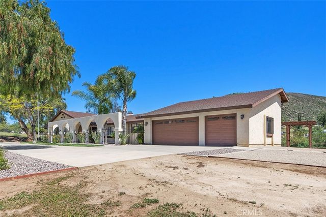 37790 Los Alamos Road, Murrieta, CA 92563