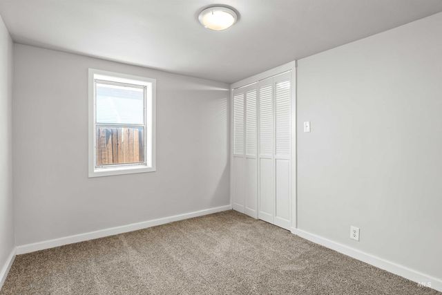 581 Adams St, Twin Falls, ID 83301