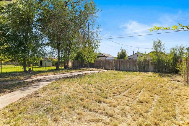 581 Adams St, Twin Falls, ID 83301