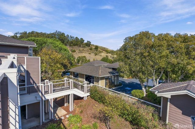 331 Swallowtail Court, Brisbane, CA 94005