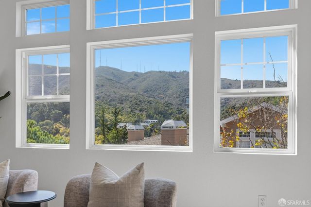 331 Swallowtail Court, Brisbane, CA 94005
