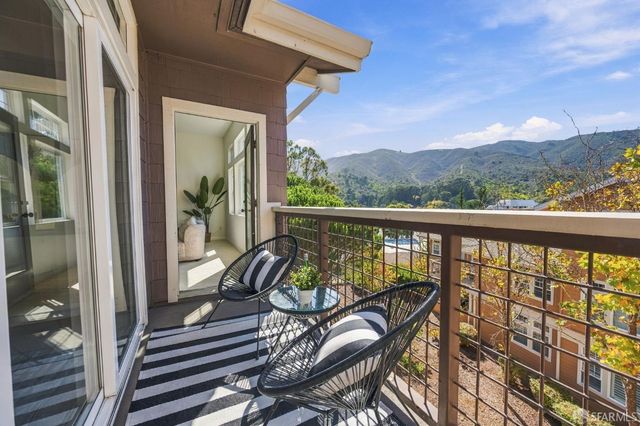 331 Swallowtail Court, Brisbane, CA 94005