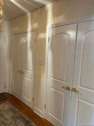 105-37 64th Avenue 6E, Forest Hills, NY 11375