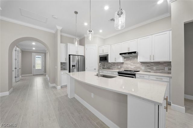 20513 wilderness CT, Estero, FL 33928