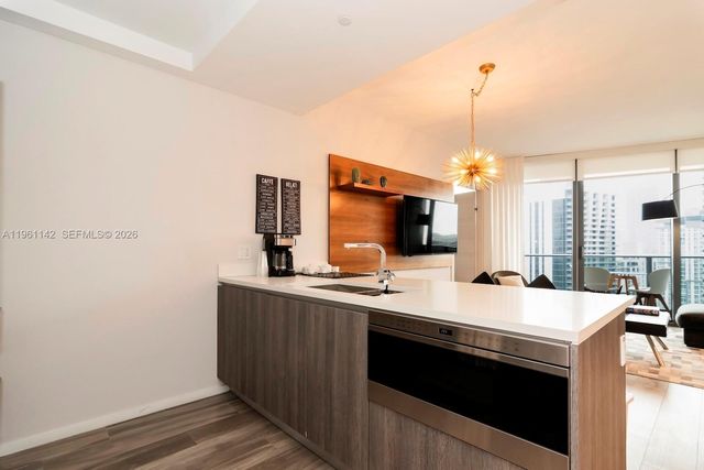 801 S Miami Ave 3803, Miami, FL 33130