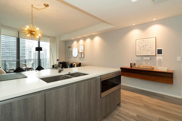 801 S Miami Ave 3803, Miami, FL 33130