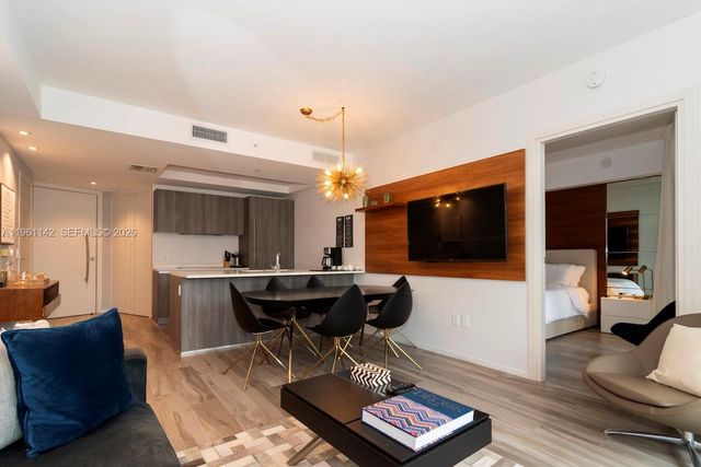 801 S Miami Ave 3803, Miami, FL 33130