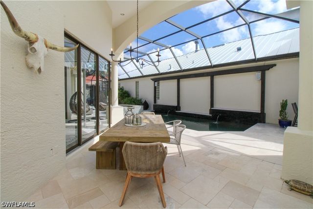 647 110th AVE N, Naples, FL 34108