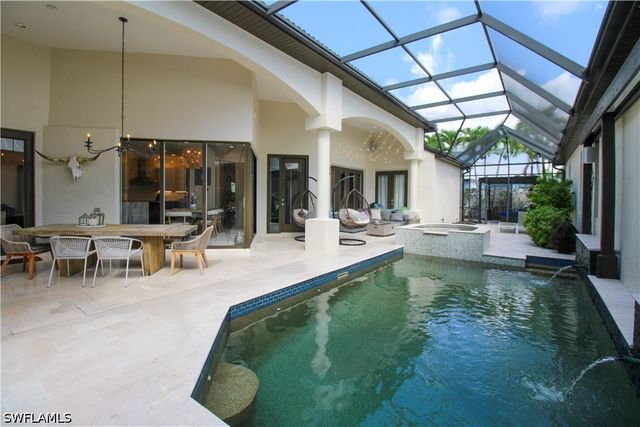 647 110th AVE N, Naples, FL 34108