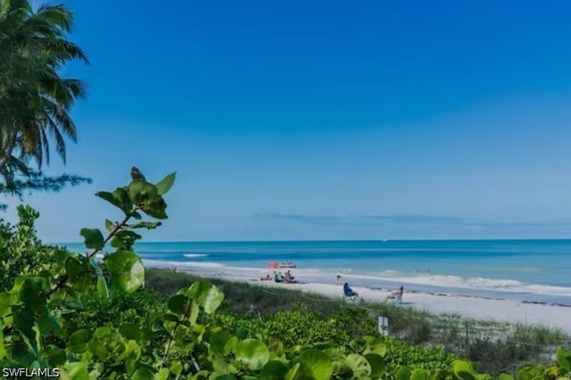 647 110th AVE N, Naples, FL 34108