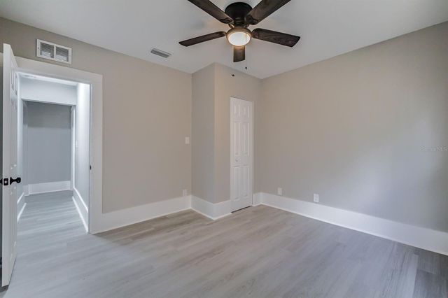 1401 12TH STREET S, St Petersburg, FL 33705