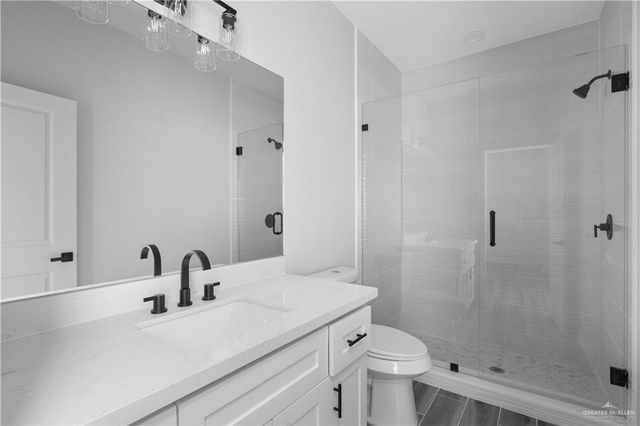 404 N Onyx Avenue 3, Edinburg, TX 78541