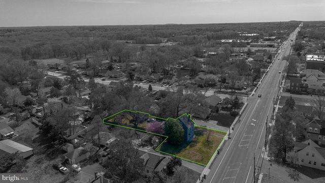 1401 MOUNT HOLLY RD, Burlington, NJ 08016