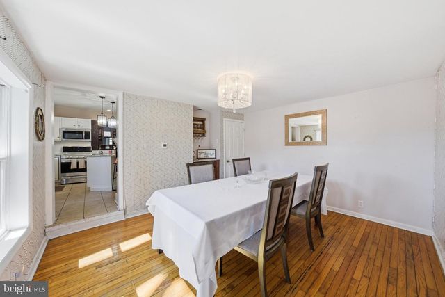 1401 MOUNT HOLLY RD, Burlington, NJ 08016