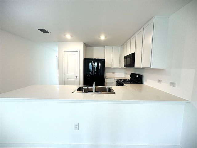 14110 Kempt Drive, Pilot Point, TX 76258