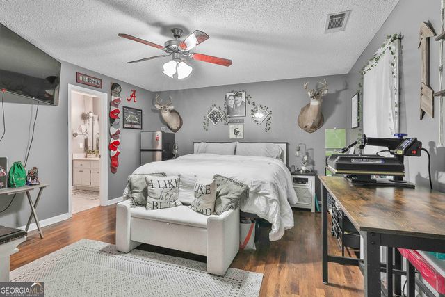 1715 Honeybee Creek Drive, Griffin, GA 30224