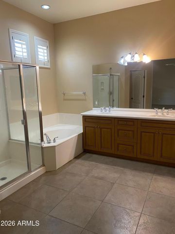 2433 W DESERT HILLS ESTATE Drive, Phoenix, AZ 85086