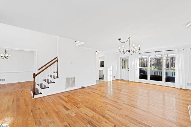 335 Tracy Lane, Moore, SC 29369