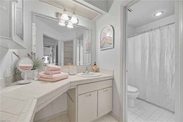 2416 Loran CT, Virginia Beach, VA 23451