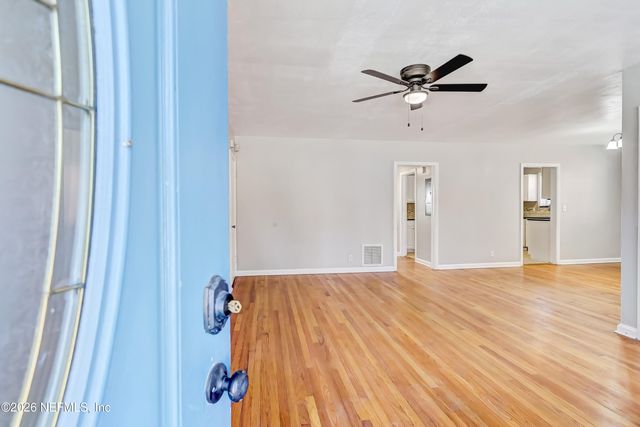 3116 BELDEN Circle, Jacksonville, FL 32207